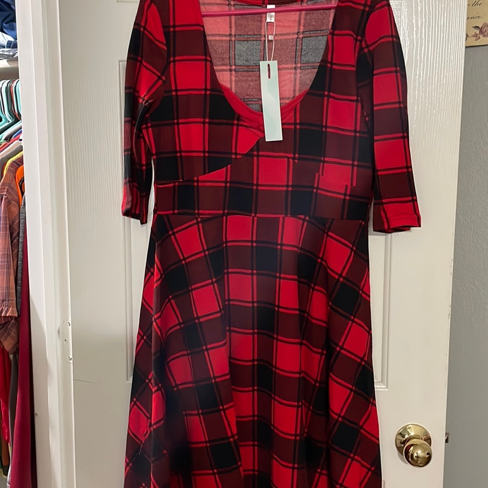 Red and black plaid knee length dress